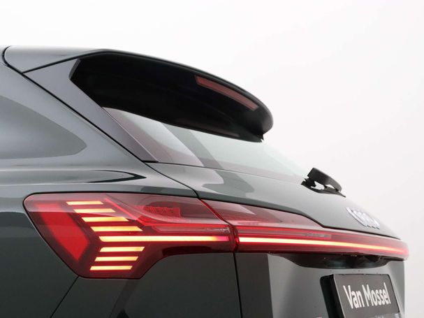 Audi e-tron quattro 370 kW image number 36