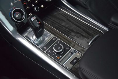 Car image 33