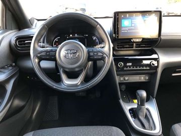 Car image 16