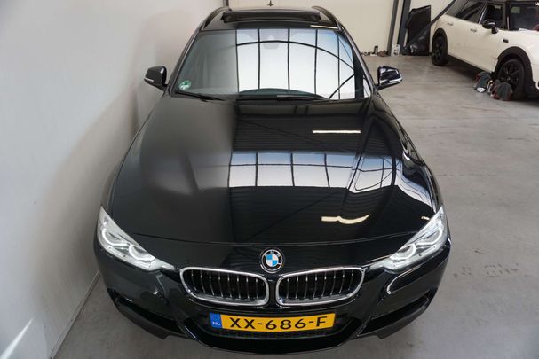 BMW 320d Touring M Sport 140 kW image number 13