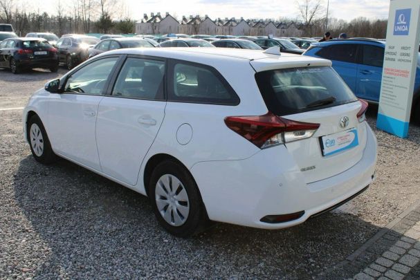 Toyota Auris 73 kW image number 7