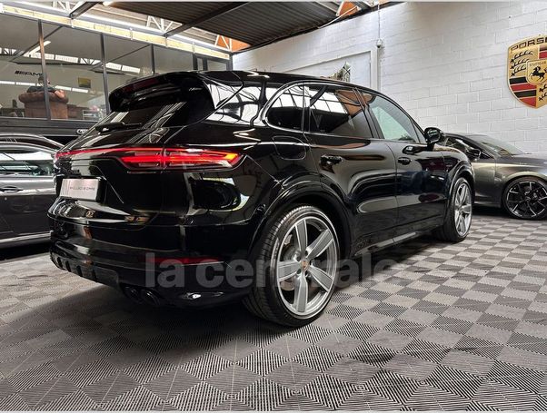 Porsche Cayenne E-Hybrid Tiptronic 340 kW image number 21