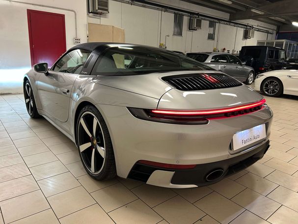 Porsche 992 Carrera 4S 331 kW image number 5