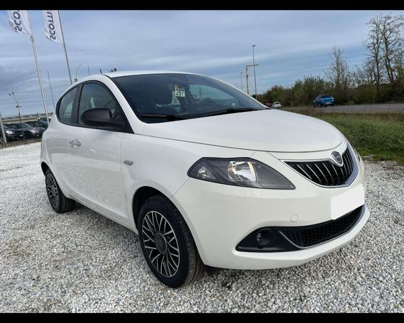 Lancia Ypsilon 51 kW image number 2