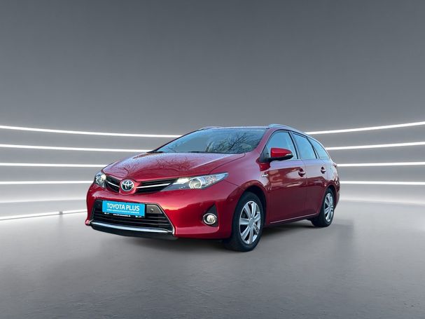 Toyota Auris 101 kW image number 1