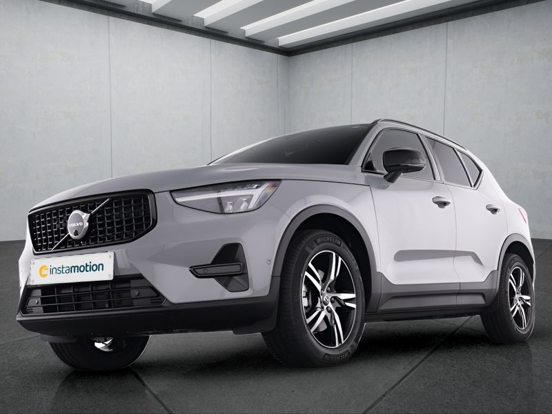 Volvo XC40 B4 Plus Dark