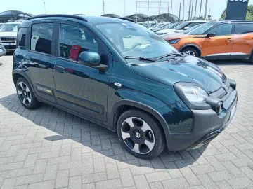 Car image 3