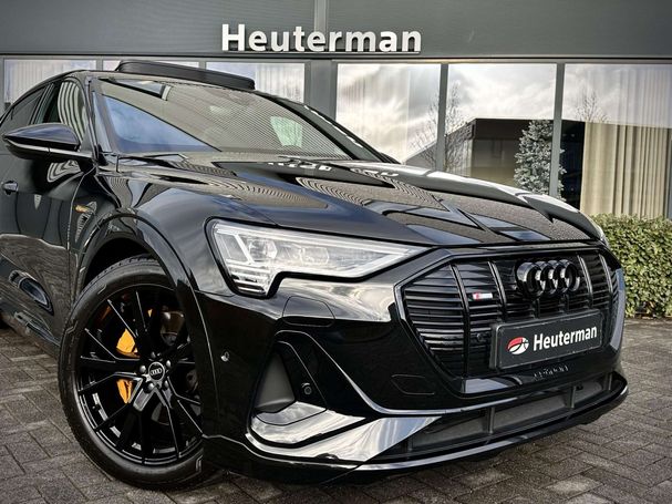 Audi e-tron 50 quattro Sportback 230 kW image number 7