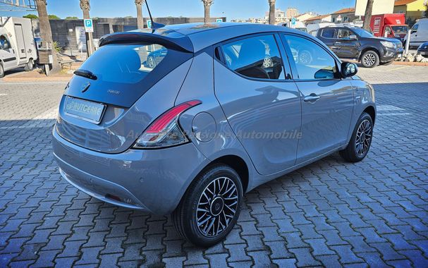 Lancia Ypsilon 51 kW image number 6