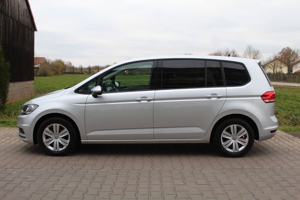 Volkswagen Touran 1.6 TDI SCR Trendline 85 kW image number 5