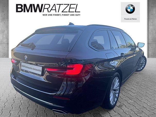 BMW 530 Touring xDrive 215 kW image number 3