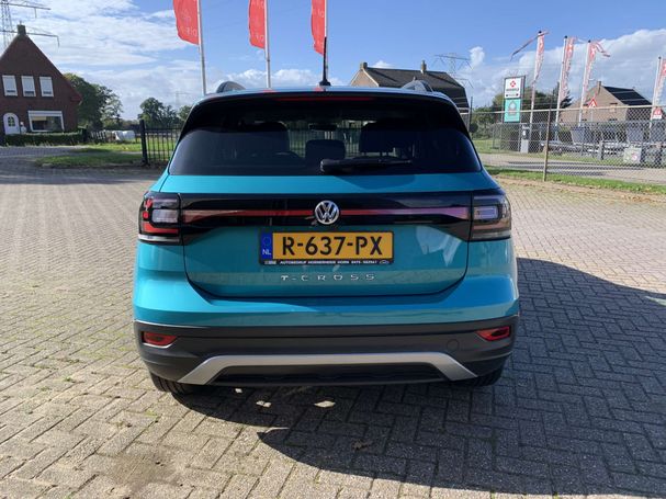 Volkswagen T-Cross 1.0 TSI Life 70 kW image number 22