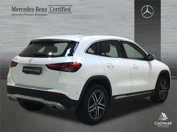 Mercedes-Benz GLA 180 100 kW image number 3