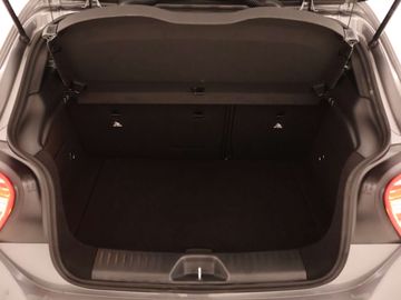 Car image 36