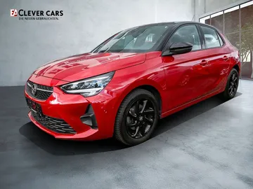 Car image 17
