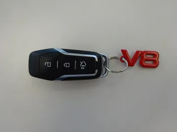 Car image 24