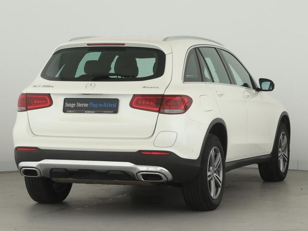 Mercedes-Benz GLC 300 e 235 kW image number 4