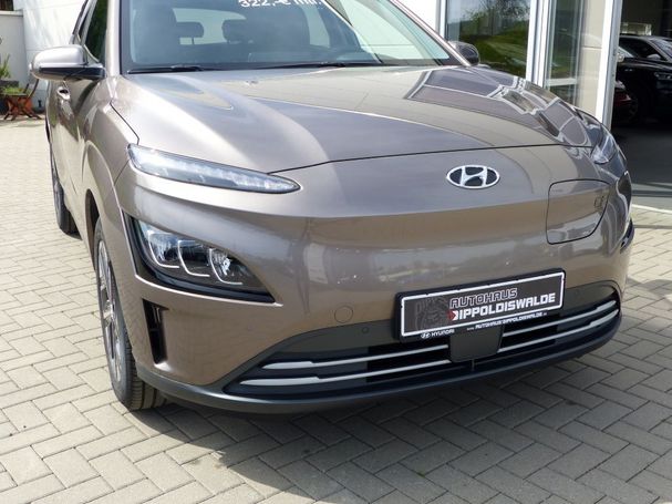 Hyundai Kona 100 kW image number 2