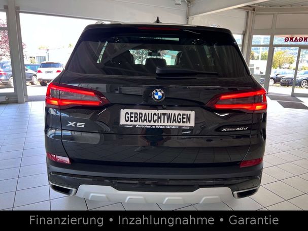 BMW X5 xDrive 250 kW image number 16