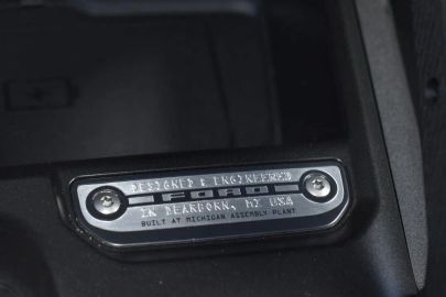 Car image 37