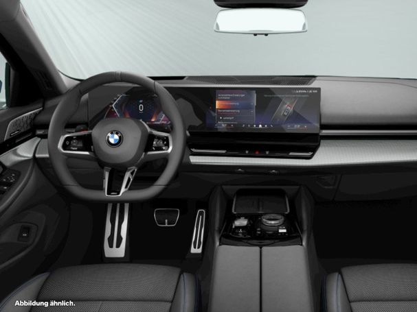 BMW 520d Touring xDrive 145 kW image number 3