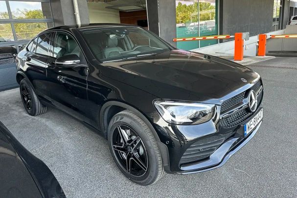 Mercedes-Benz GLC 300 e 235 kW image number 18