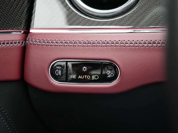 Car image 39