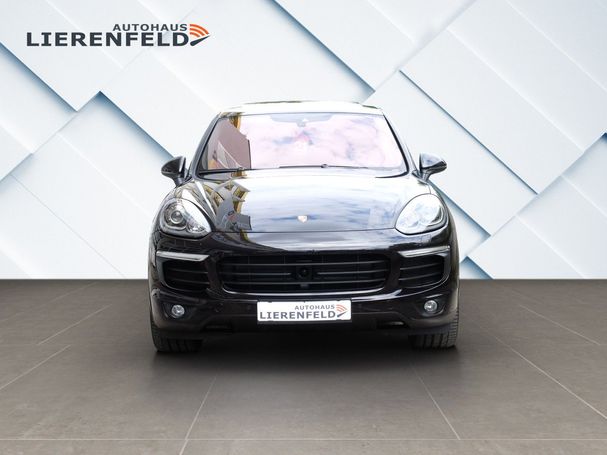 Porsche Cayenne S E-Hybrid 306 kW image number 5