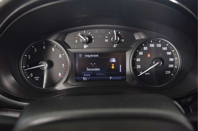 Car image 37