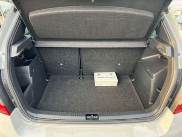 Car image 31