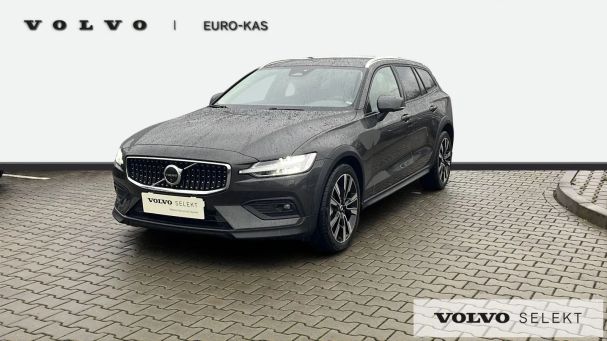 Volvo V60 Cross Country AWD 184 kW image number 2