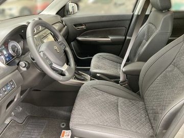 Car image 11