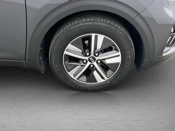 Car image 31