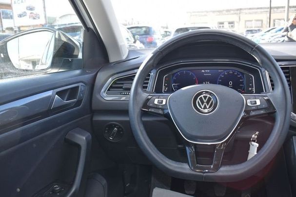 Volkswagen T-Roc 1.5 TSI 110 kW image number 8