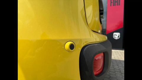 Car image 21