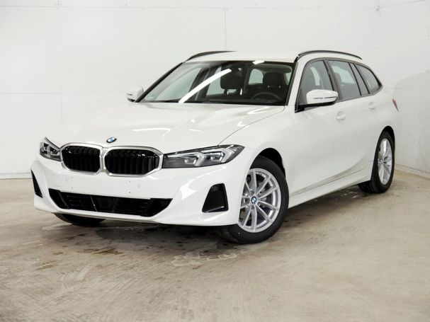 BMW 318i Touring 115 kW image number 1