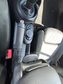 Car image 41