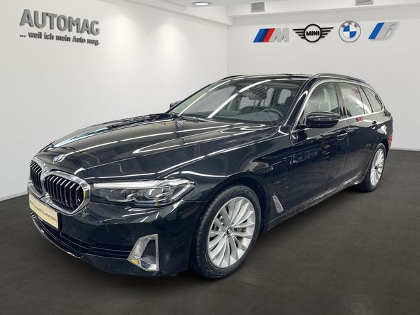 BMW 530 Touring xDrive 215 kW image number 1