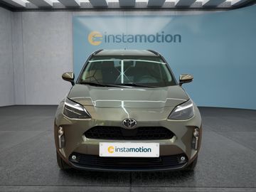 Car image 4