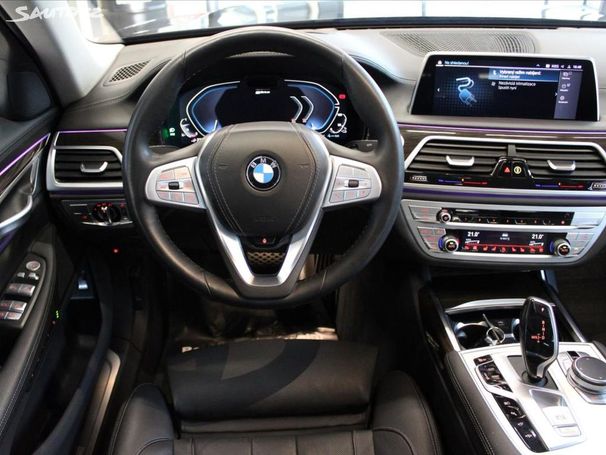 BMW 745Le xDrive 290 kW image number 13