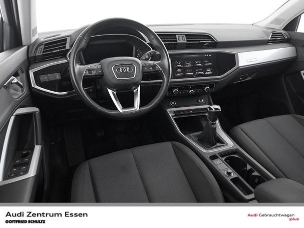 Audi Q3 35 TFSI S-line 110 kW image number 14