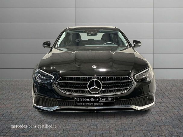 Mercedes-Benz E 220 147 kW image number 2