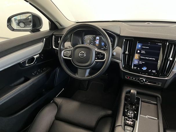 Volvo V90 B4 155 kW image number 15