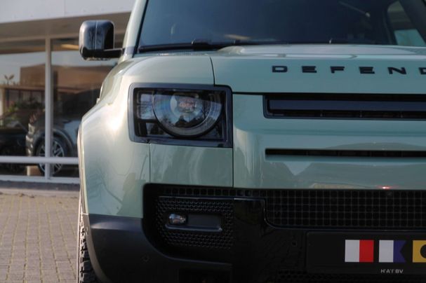 Land Rover Defender 297 kW image number 18