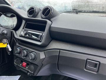 Car image 21