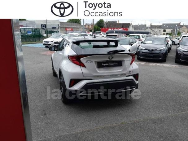 Toyota C-HR 2.0 Hybrid 135 kW image number 4