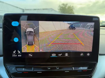 Car image 28