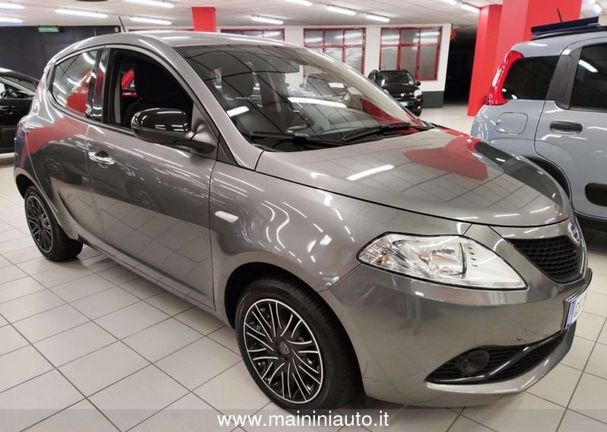 Lancia Ypsilon 51 kW image number 2