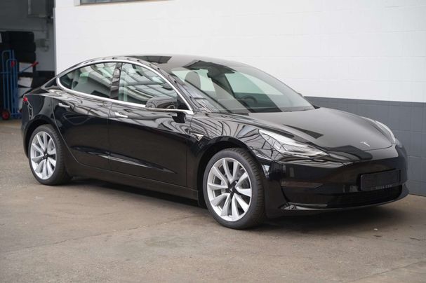 Tesla Model 3 Standard Range 239 kW image number 3