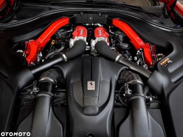 Car image 32
